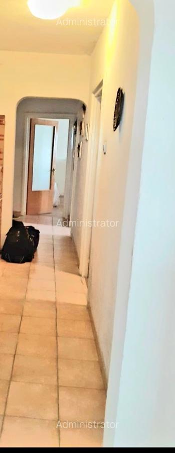 Lacul  Tei cu vedere superba   la lac - 10