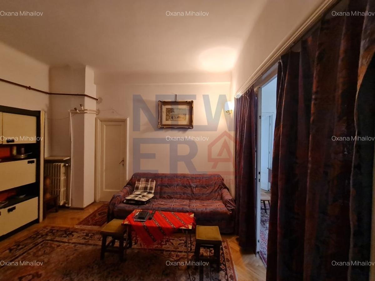 Apartament cu 4 camere semidecomandat în Universitate - 2