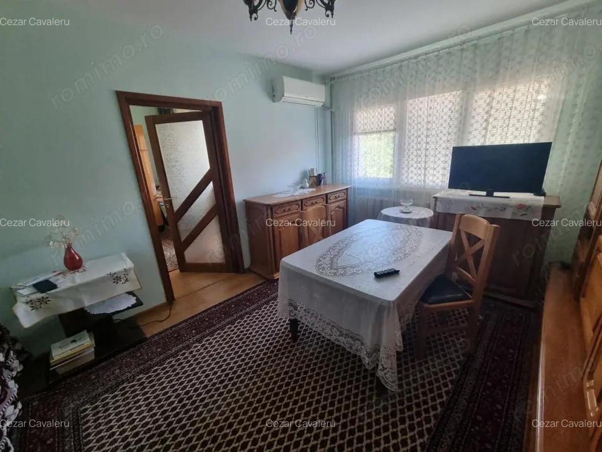 Ultracentral- 2 camere, etaj 2, mobilat-utilat - 3