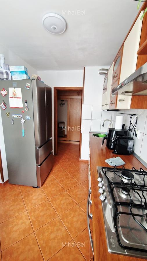Apartament 3 camere – Aleea Postăvarul - 9