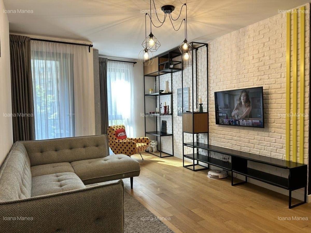 Apartament cu 3 camere decomandat, mobilat în Unirii - 1