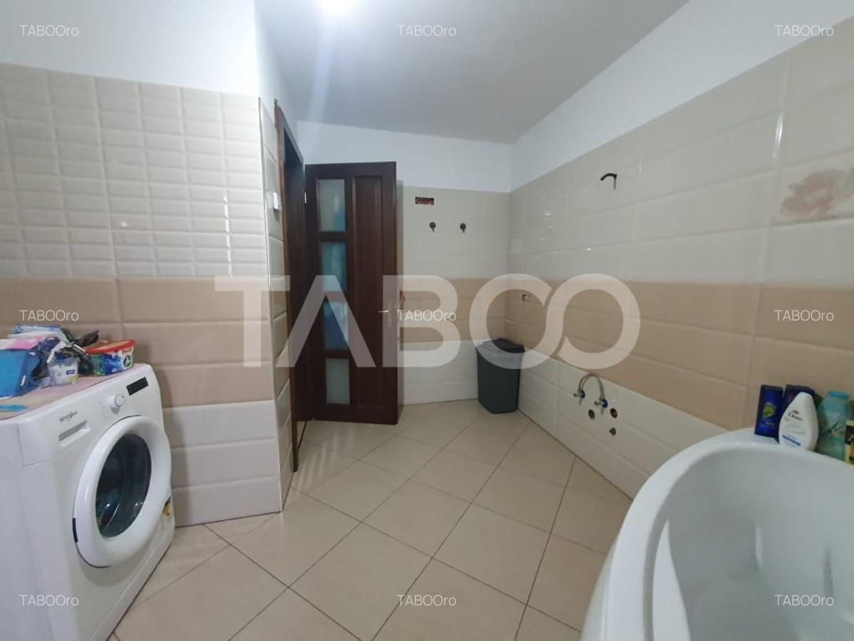 Casa 5 camere 197mp utili situata la 27km de Fagaras si 65km de Brasov - 10