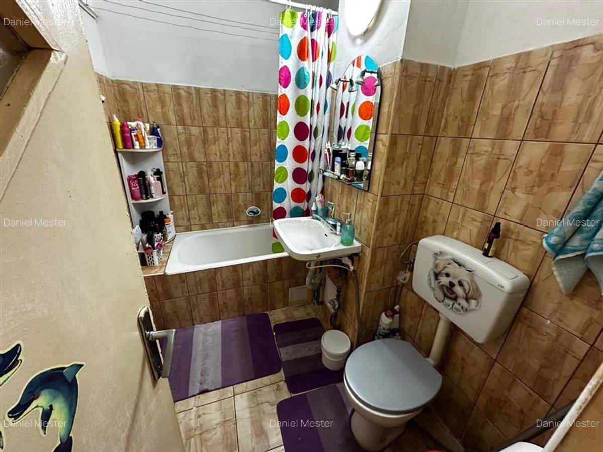 Apartament cu 3 camere decomandat în Rogerius - 7
