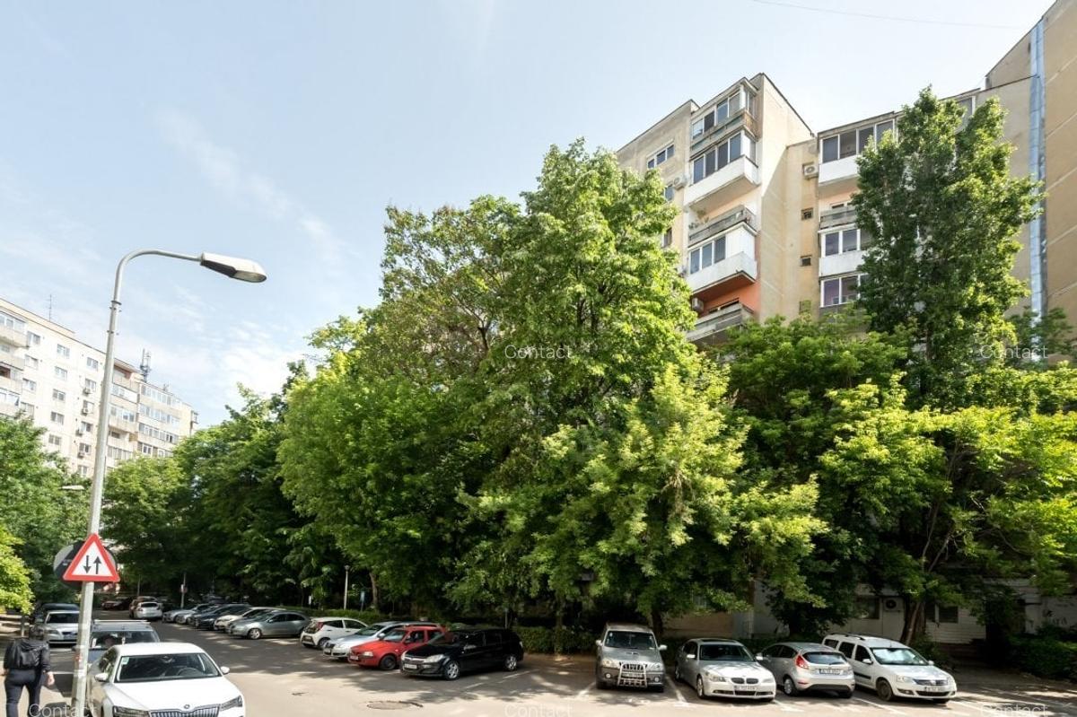 De vanzare 2 camere Parcul Tineretului - 1