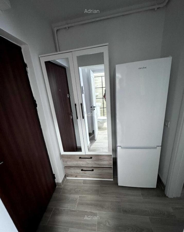 Inchiriez garsoniera Lujerului cu centrala proprie - 3