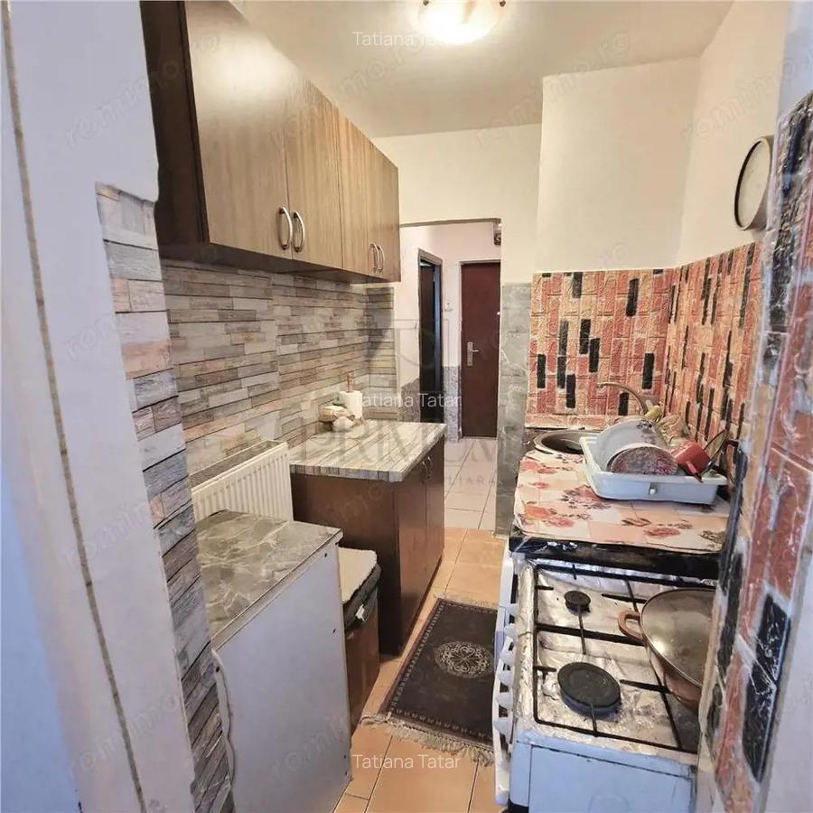 Blascovici - 1 camera - decomandat - balcon -PRETABIL INVESTITII - 5
