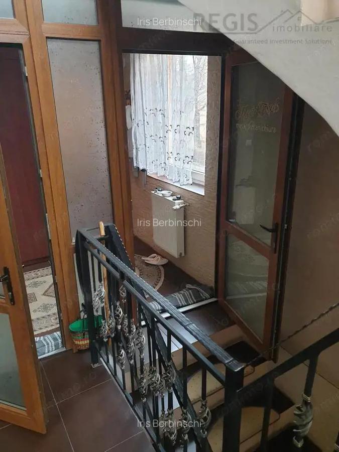 Vila 8 Camere si Curte Spatiu Ideal pentru Familie Mare sau Investitie - 10