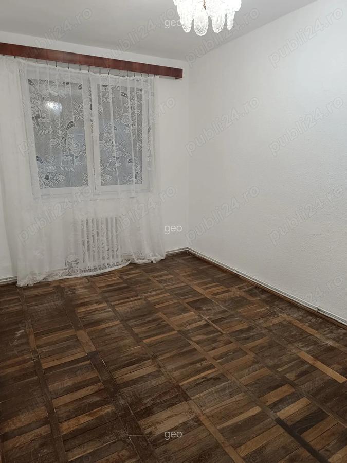 Apartament cu 3 camere , 60mp, Gheorgheni Detunata Iulius - 8 Apartament cu 3 camere , 60mp, Gheorgheni Detunata Iulius - 8