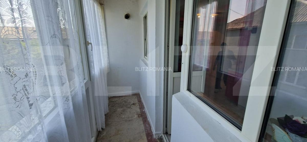 Apartament de vanzare cu 2 camere, 61 mp, zona BIG - 7