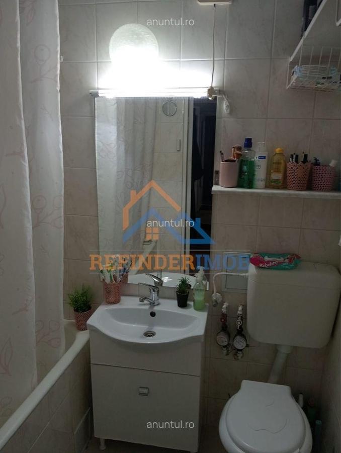 Titan, Ozana apartament 3 camere de vanzare - 7
