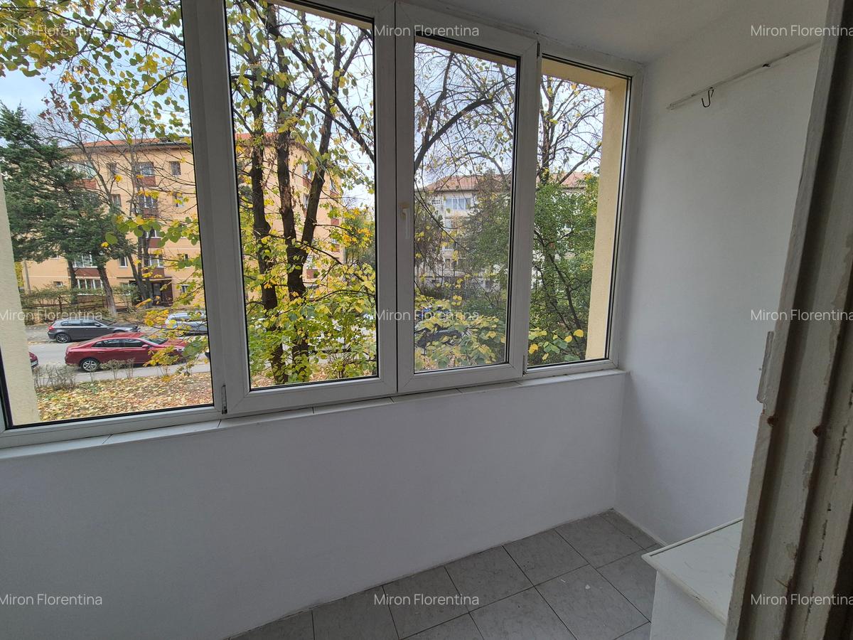 Pe frumoasa strada Harnicieila etajul 1, in bloc izolat termic - 1