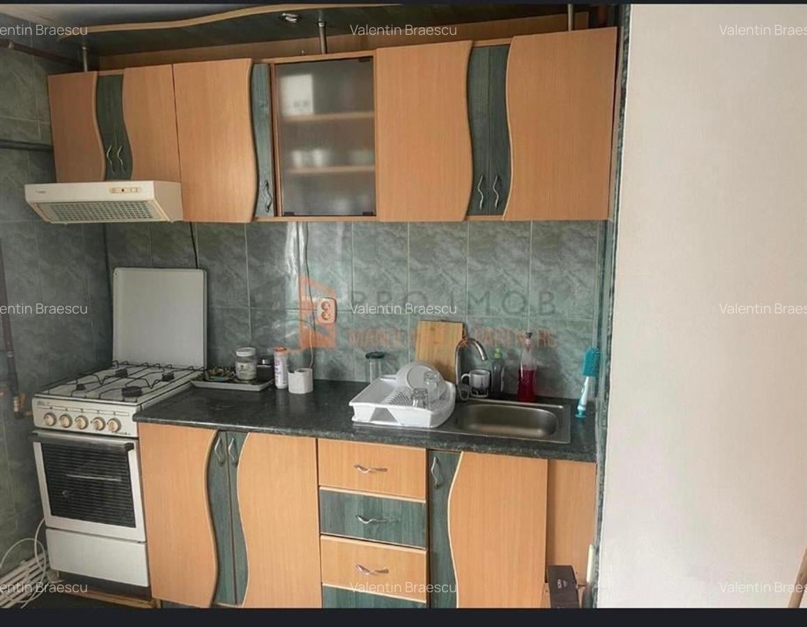 Apartament 2 camere cf 1  decomandat zona  Micro 3 - 1