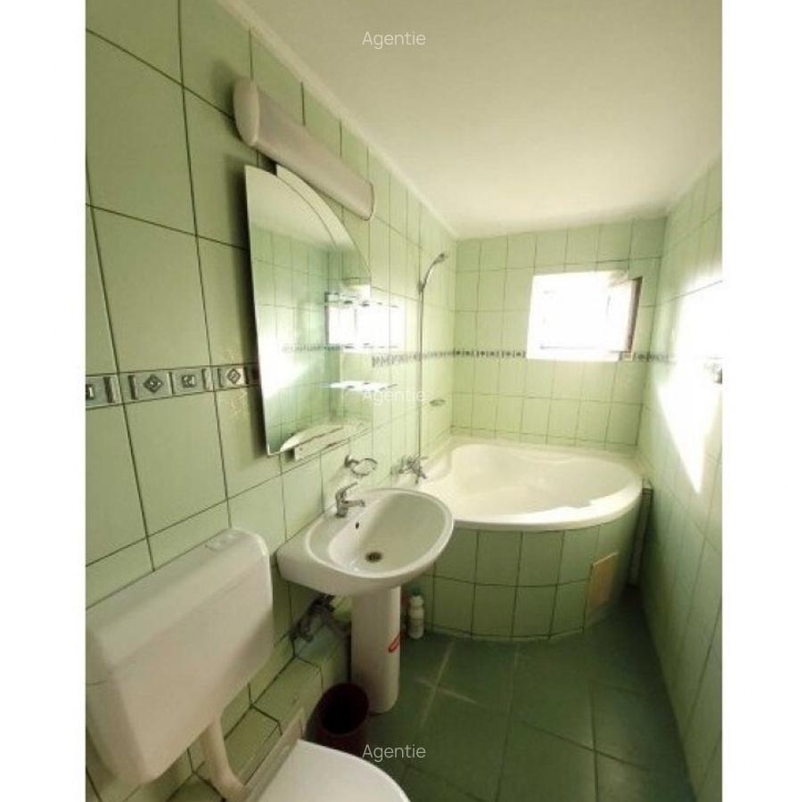 Apartament 4 camere zona Eroii Revolutiei - 4