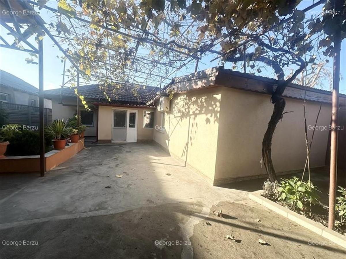 Casa Renovata si Mobilata Complet, amplasata pe un teren de 1300 mp, localitatea - 3