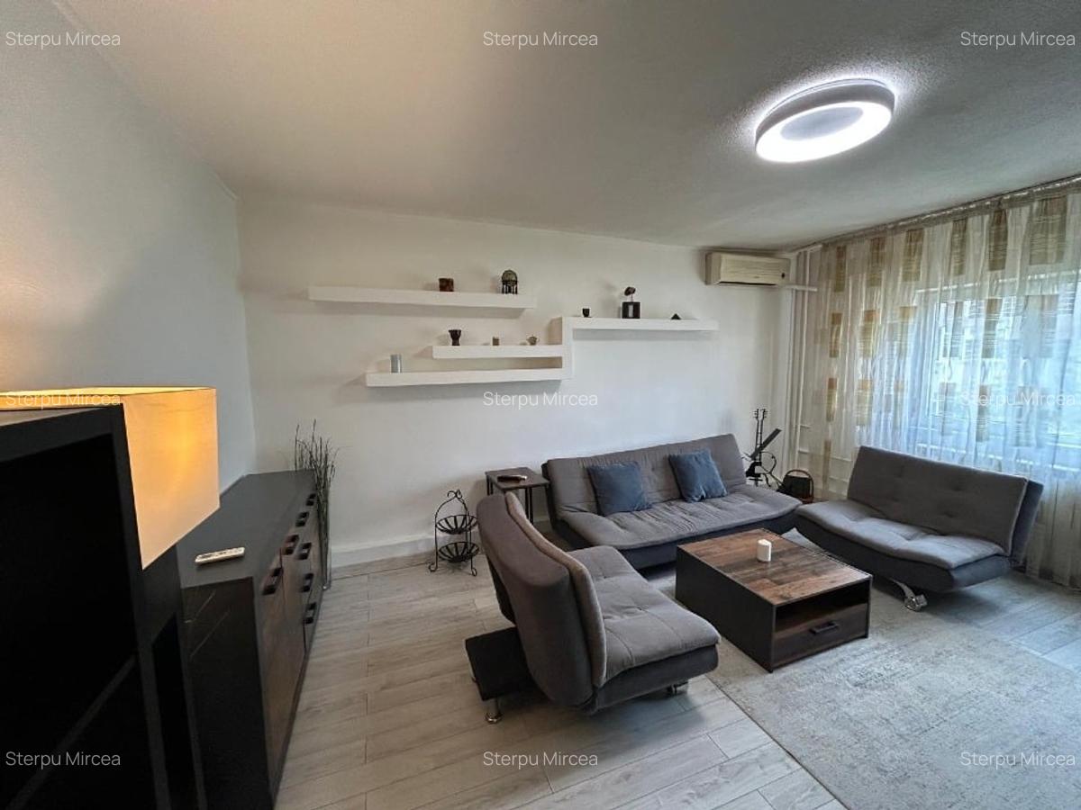 Apartament cu 3 camere decomandat în 13 Septembrie - 1