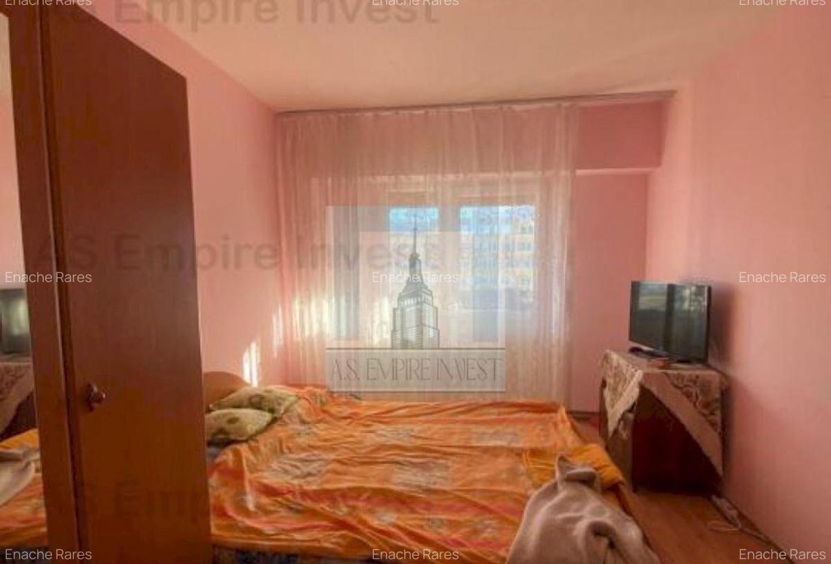 Ap 3 camere decomandat - zona Racadau - 4