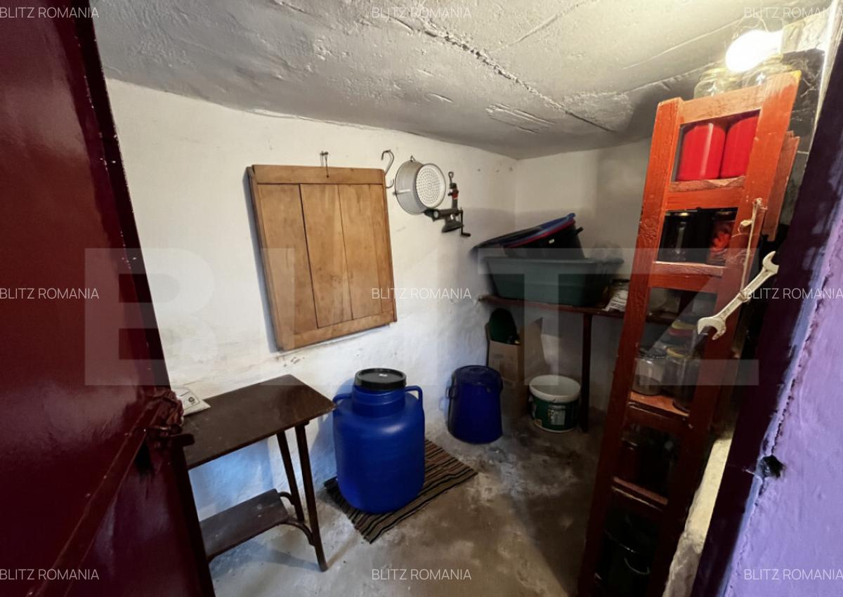 Casa de vanzare, 85mp, zona Micro 14 - 11