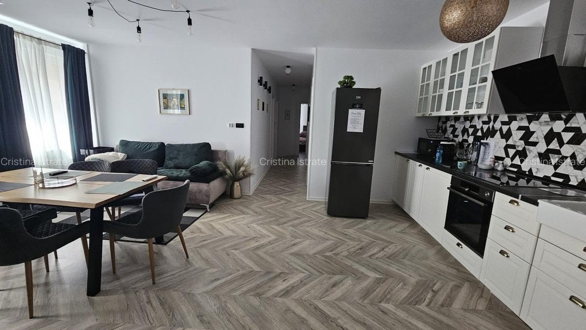 Unirii-Ultracentral-4 camere-Renovat integral-Afacere la Cheie - 9