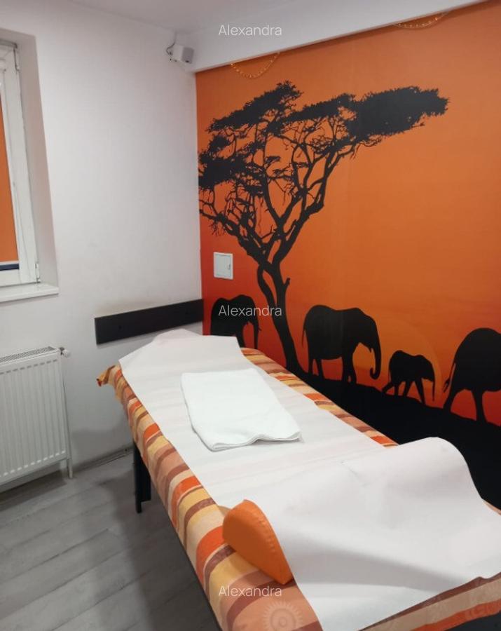 Proprietar-Metrou Pta Victoriei Dr.Felix-Titulescu,C.T,apartament 3cam - 4