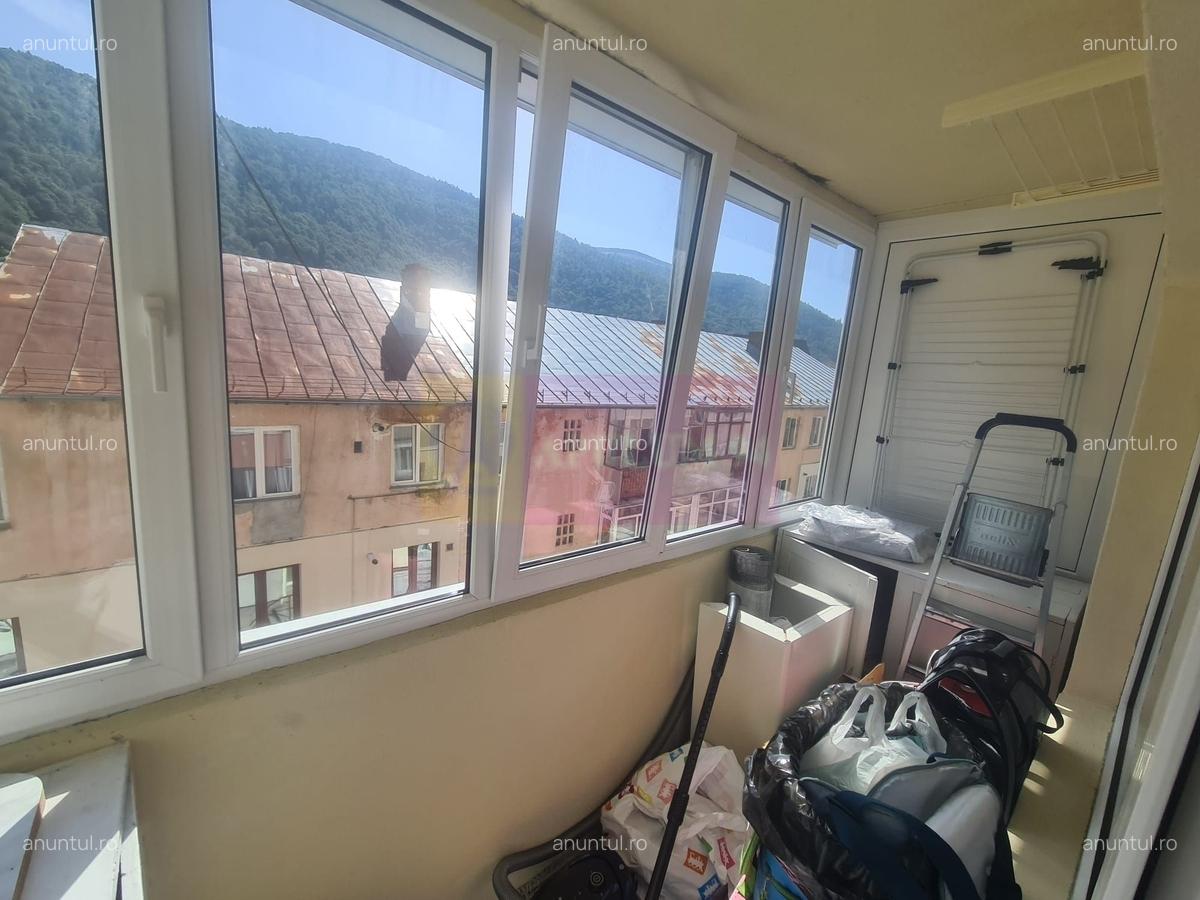 Apartament cu 3 camere de vanzare in Sinaia - 20