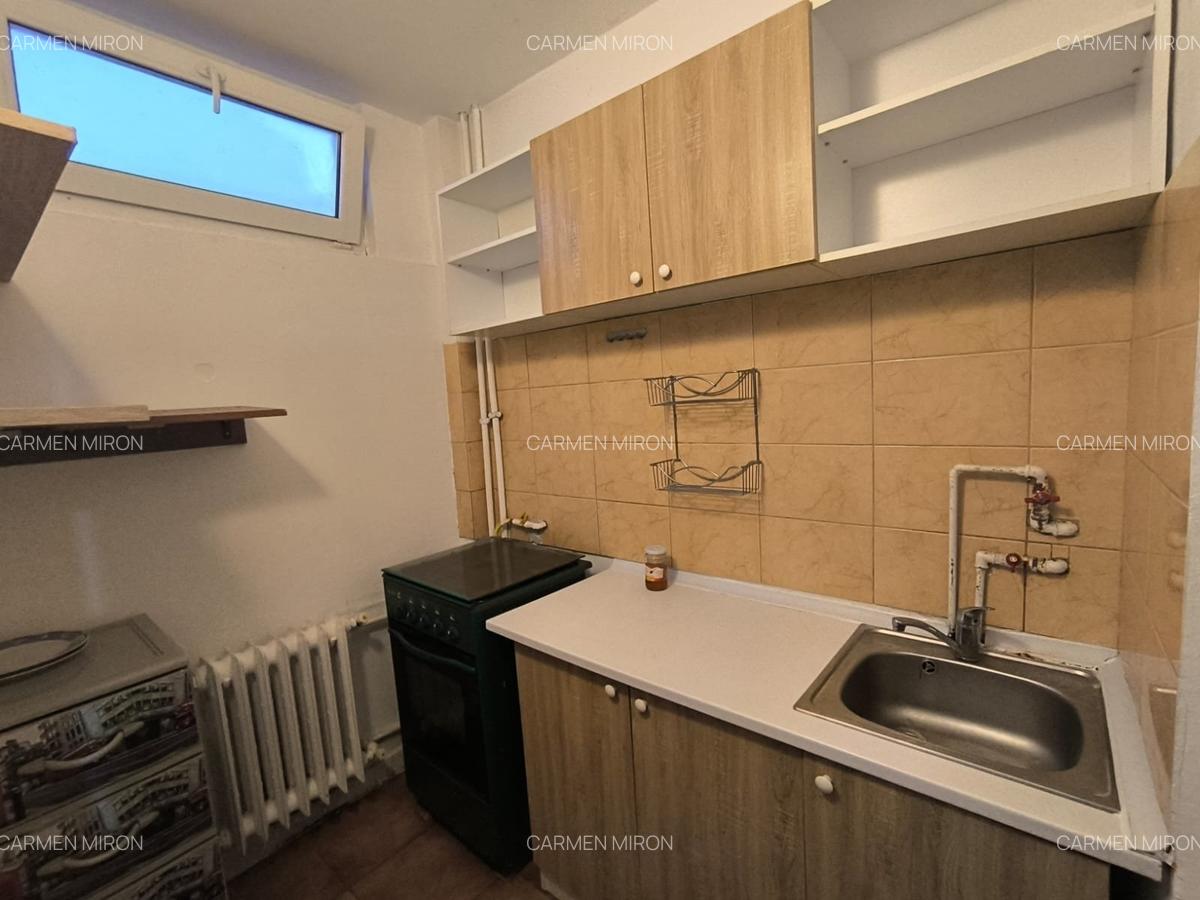 Garsoniera cf.1 cu balcon, lift, Manastur Mc Donalds - 2