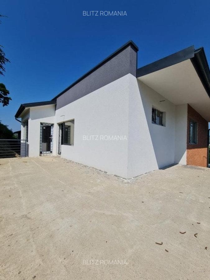Casa individuala, 5 camere, 714 mp de teren, la 5 minute de Vivo - 3