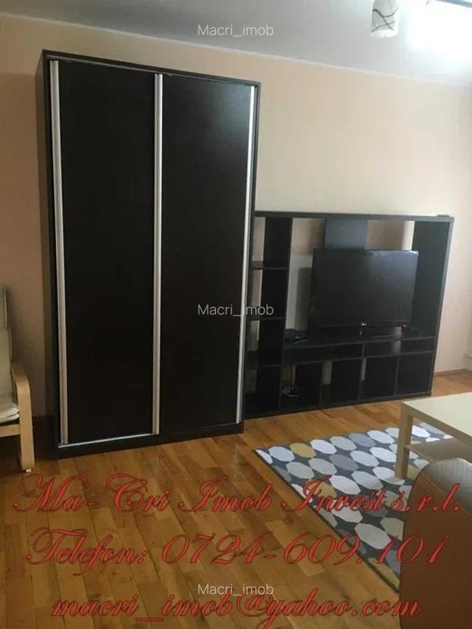 Zona 13 Septembrie-Hotel Marriott-Apartament decomandat 2 camere - 2