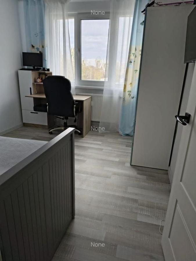 Apartament 4 camere renovat in bloc anvelopat Drumul Taberei - 6