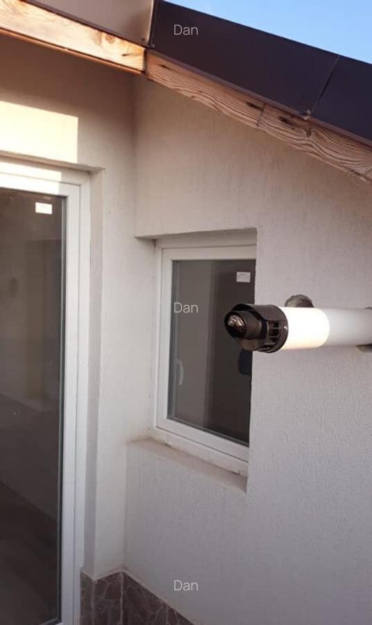 De inchiriat apartament 2 camere Tractorul, str. Nicolae Labis. - 7