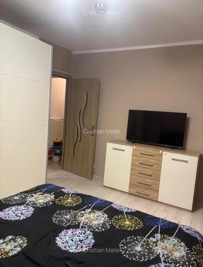 Apartament cu 2 camere decomandat, mobilat în Plopilor - 6