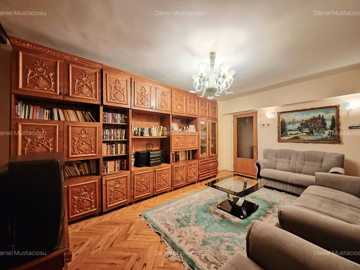 Victoriei | Nicolae Titulescu bl.semicerc | Apartament spatios in bloc anvelopat - 1