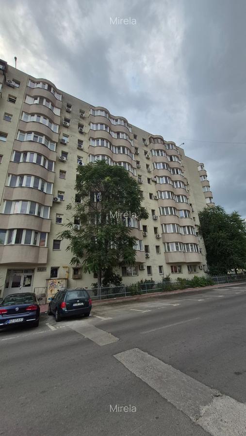 Garsonieră decomandată în Vitan Mall - 10