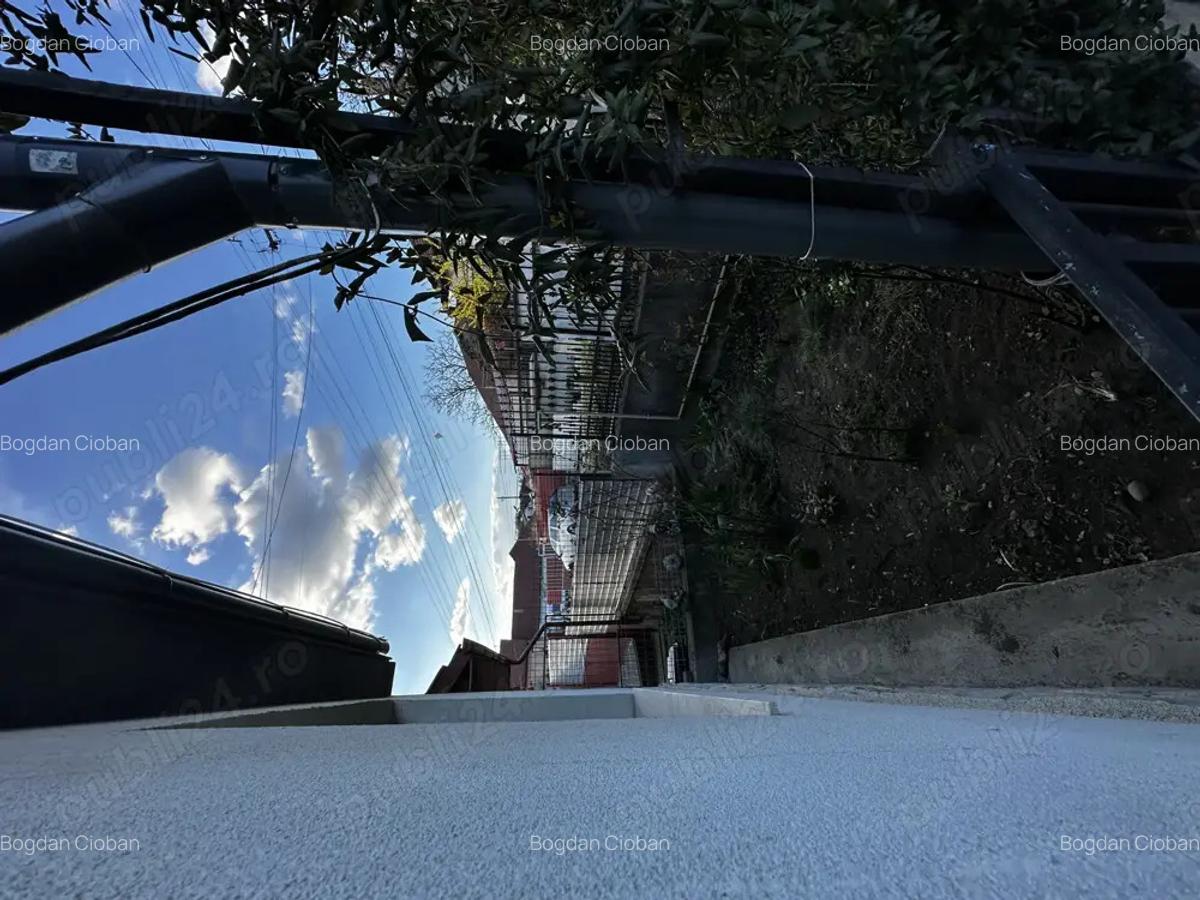 Duplex renovat cu 4 camere ?i curte 80 mp Bulevardul Muncii, Cluj - 9