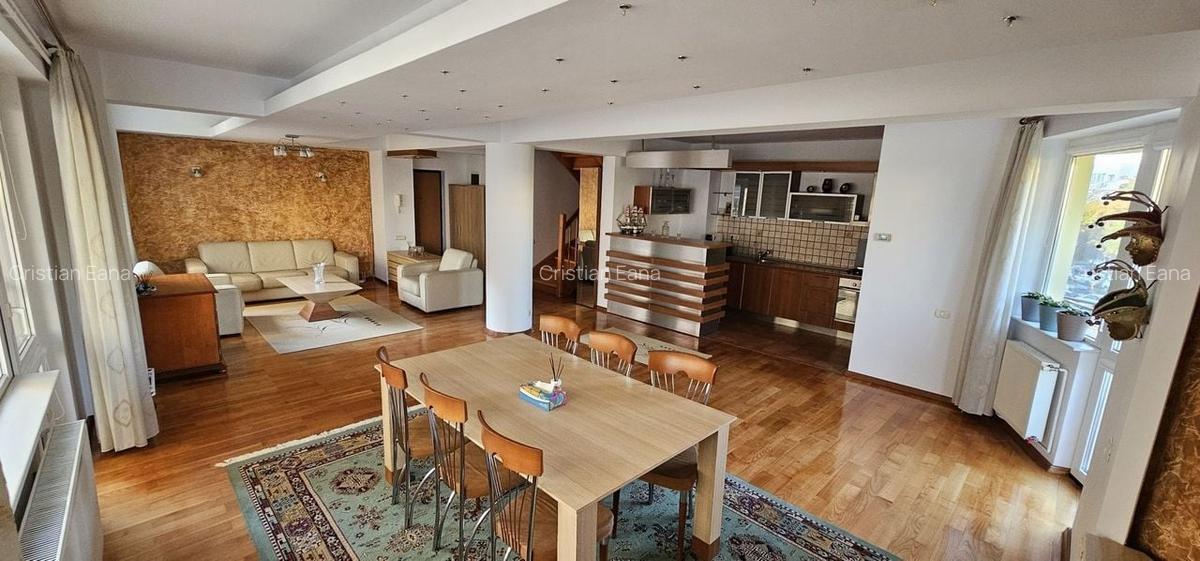 De inchiriat | 3 camere| Herastrau| CENTRALA PROPRIE + GARAJ - 1