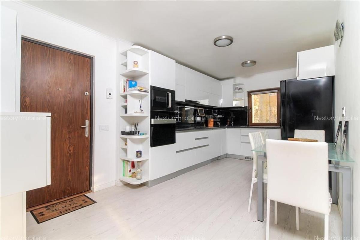 Apartament cu 4 camere semidecomandat, mobilat în Zorilor - 2