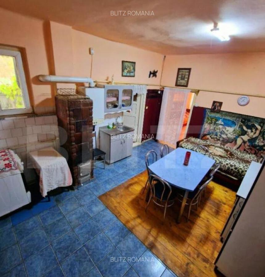 Casa de vanzare cu 3 camere aproape de Baile Sarate - Oc - 8