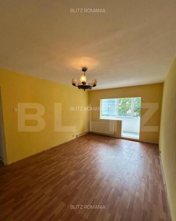 Apartament de vanzare, cu 4 camere, 82 mp, zona Calea Bucure - 2