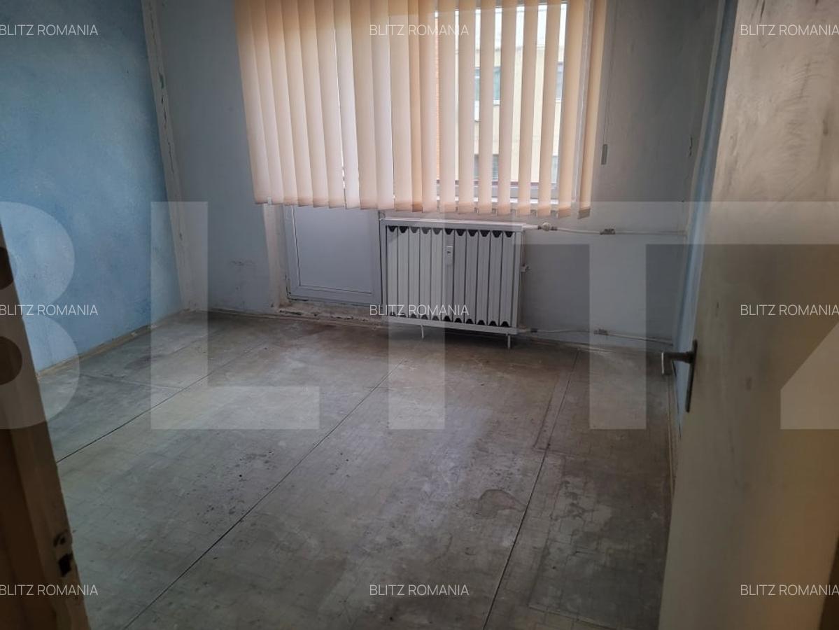 Apartament 3 camere, 98 mp, zona Alfa - 3
