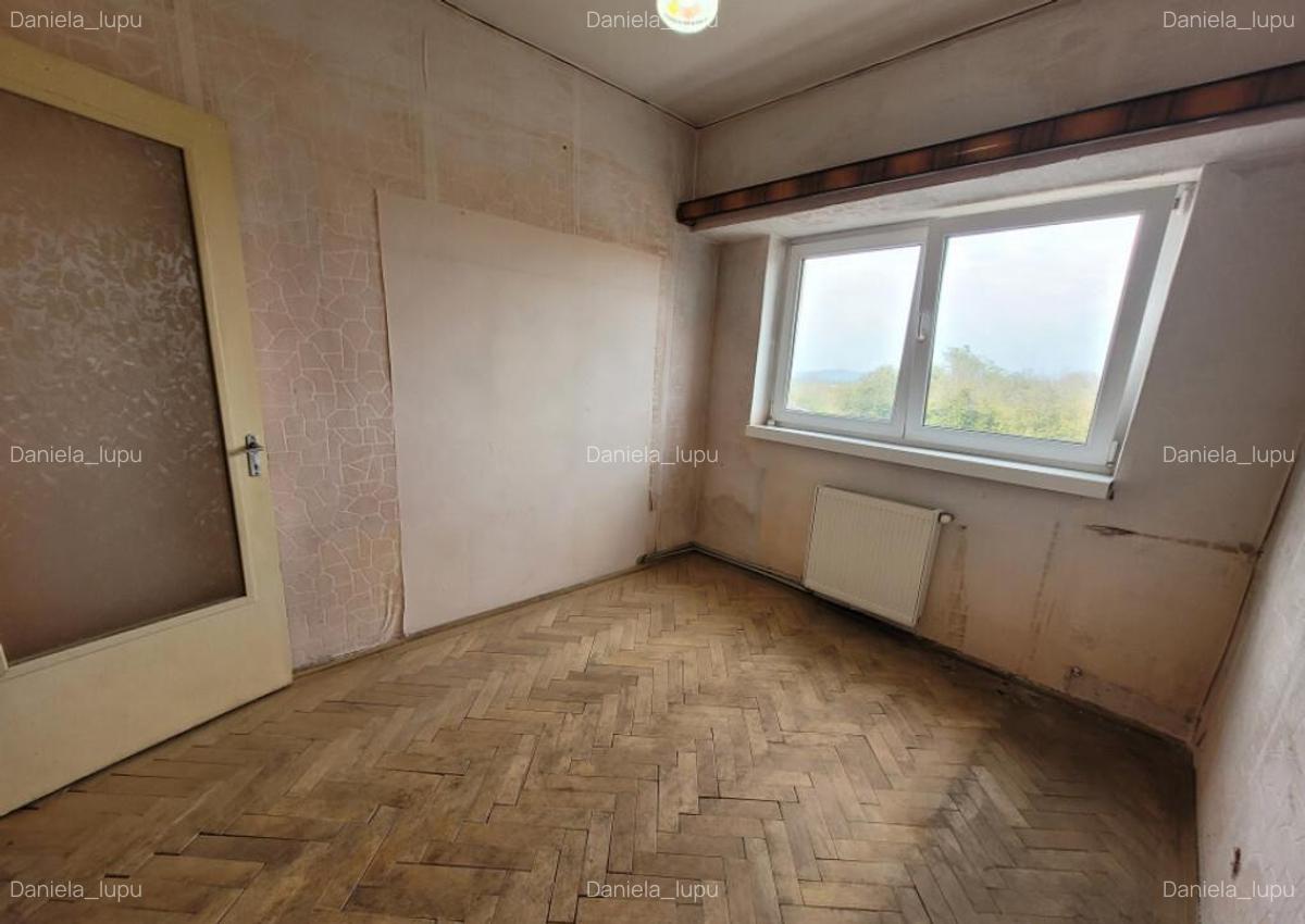 Apartament 4 camere - 82 mp - ultracentral - Targu Jiu - 5 Apartament 4 camere - 82 mp - ultracentral - Targu Jiu - 5