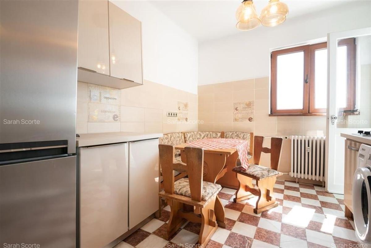 Apartament cu 3 camere decomandat în Central - 13