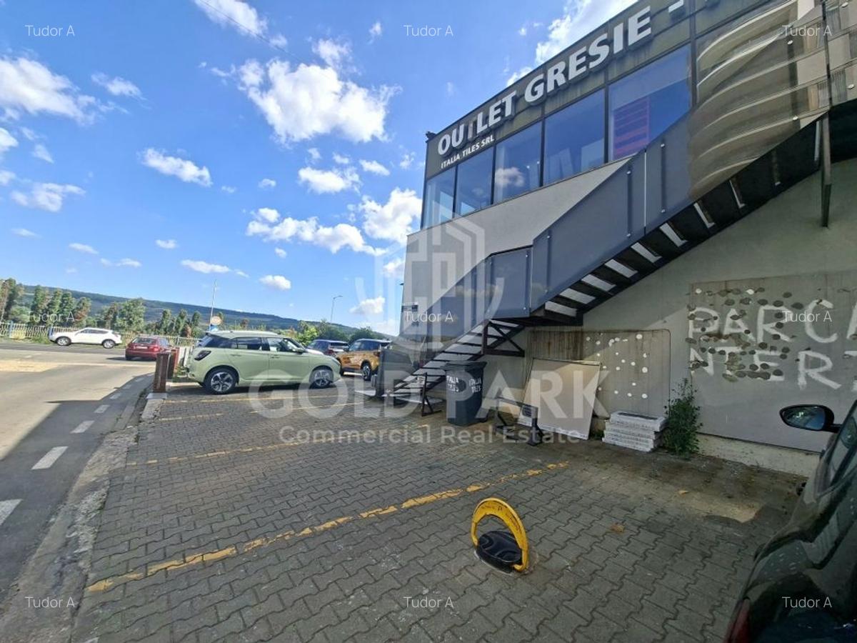Spatiu Comercial/Showroom - zona BMW/METRO/E60 - 440 mp - 9