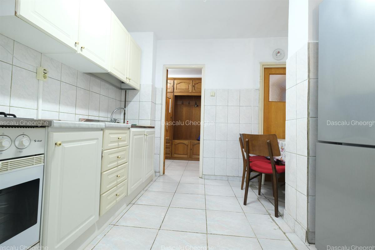 TITAN, apartament 3 camere decomandate, etaj 1 cu centrala termica - 12