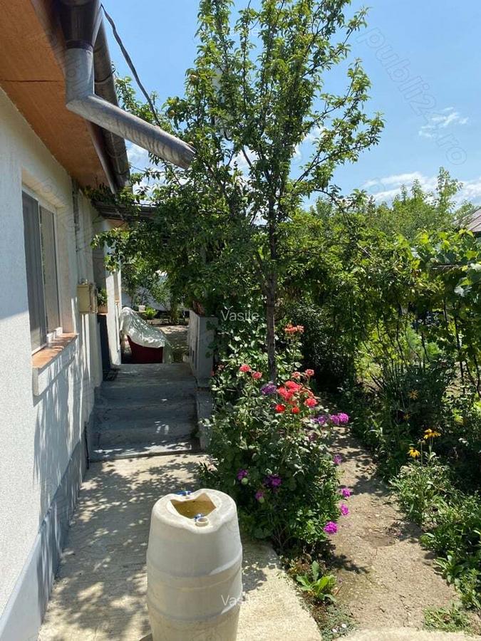 Casa de vanzare ! - 2 Casa de vanzare ! - 2