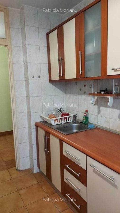 De inchiriat apartament 2 camere - 4