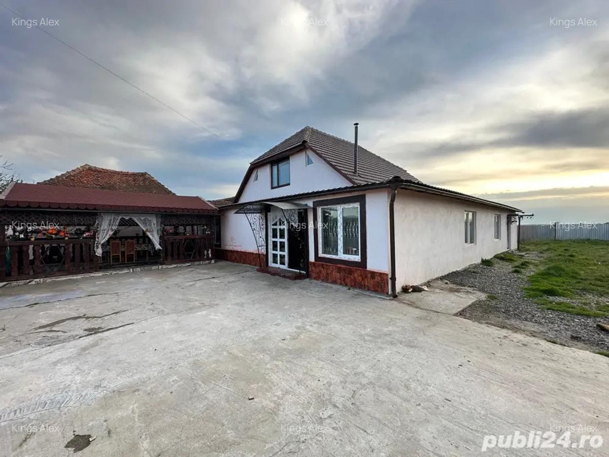 Casa de Vanzare - 1