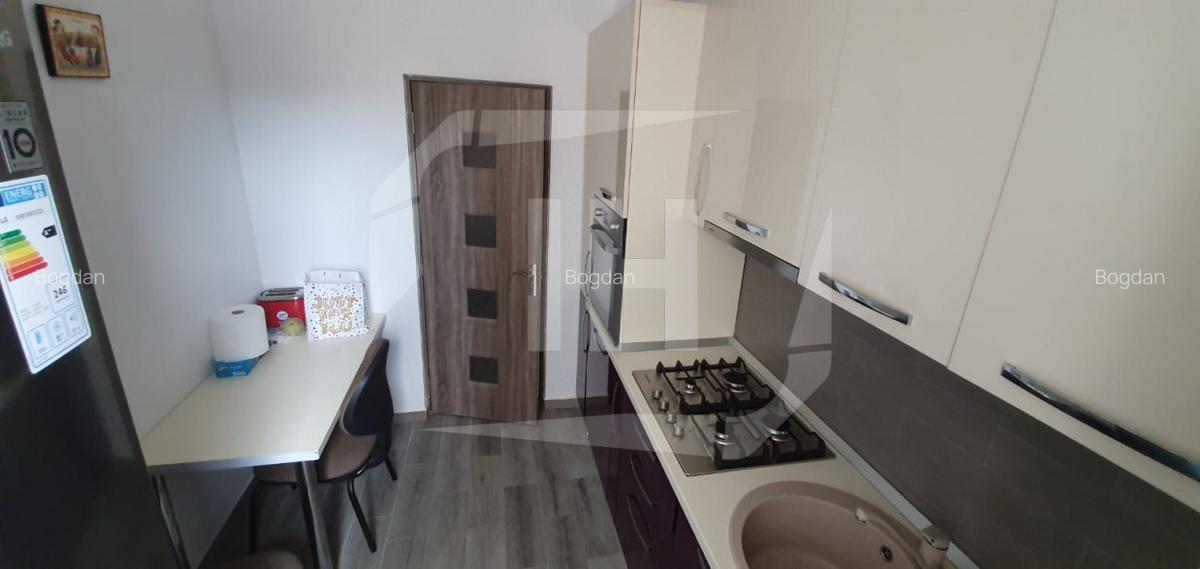 Apartament 3 camere, modern, parcare, zona strazii Oasului - 2