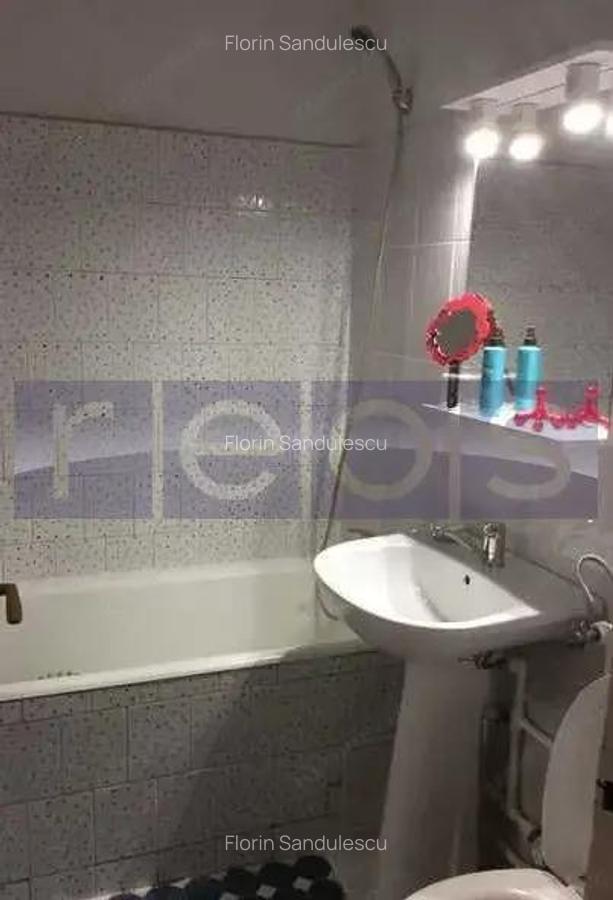DE VANZAREA AP 2 CAMERE 38 MP| DRUMUL TABEREI | DECOMANDAT | METROU - 4