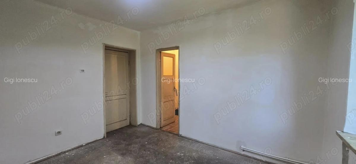 Apartament decomandat, 2 camere - parter , 45 mp, zona biserica Billa - exclus agentie ! - 4