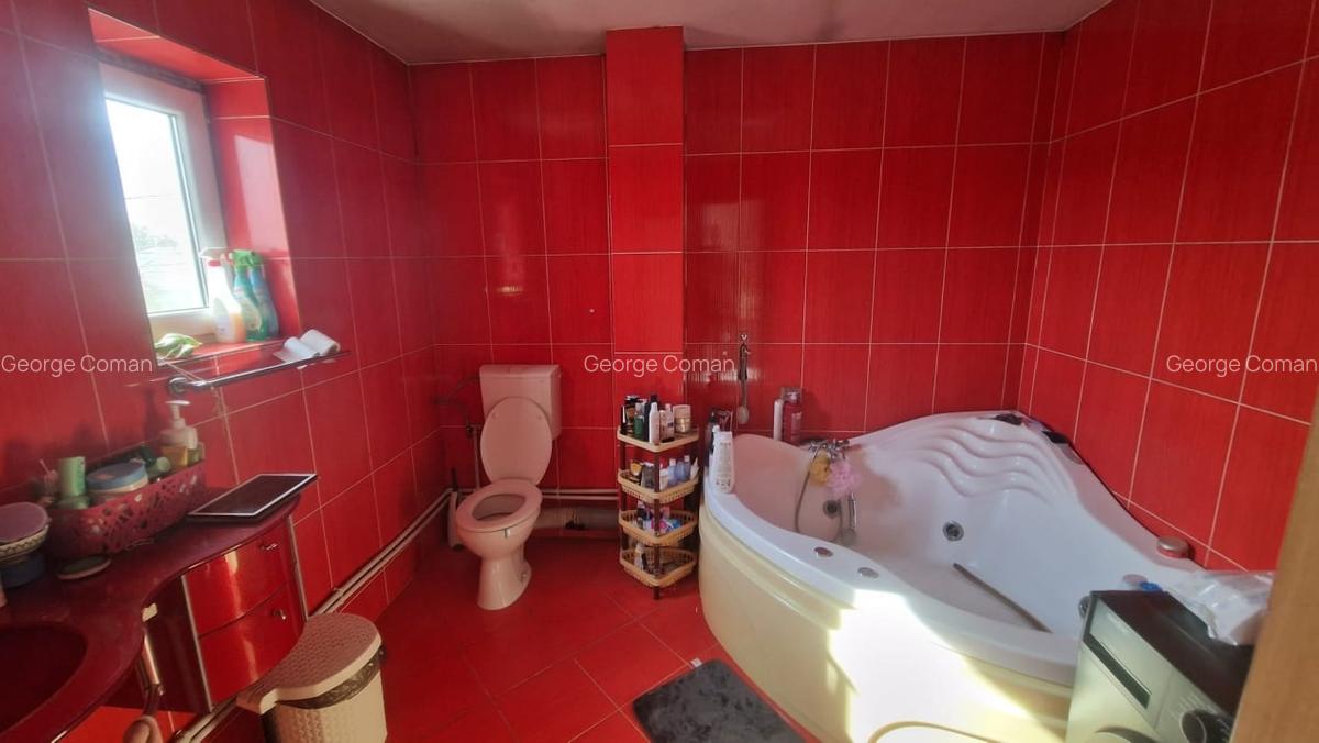 ZONA PACII- CASA D+P+E, 6 CAMERE,TEREN 330 MP - 9 ZONA PACII- CASA D+P+E, 6 CAMERE,TEREN 330 MP - 9