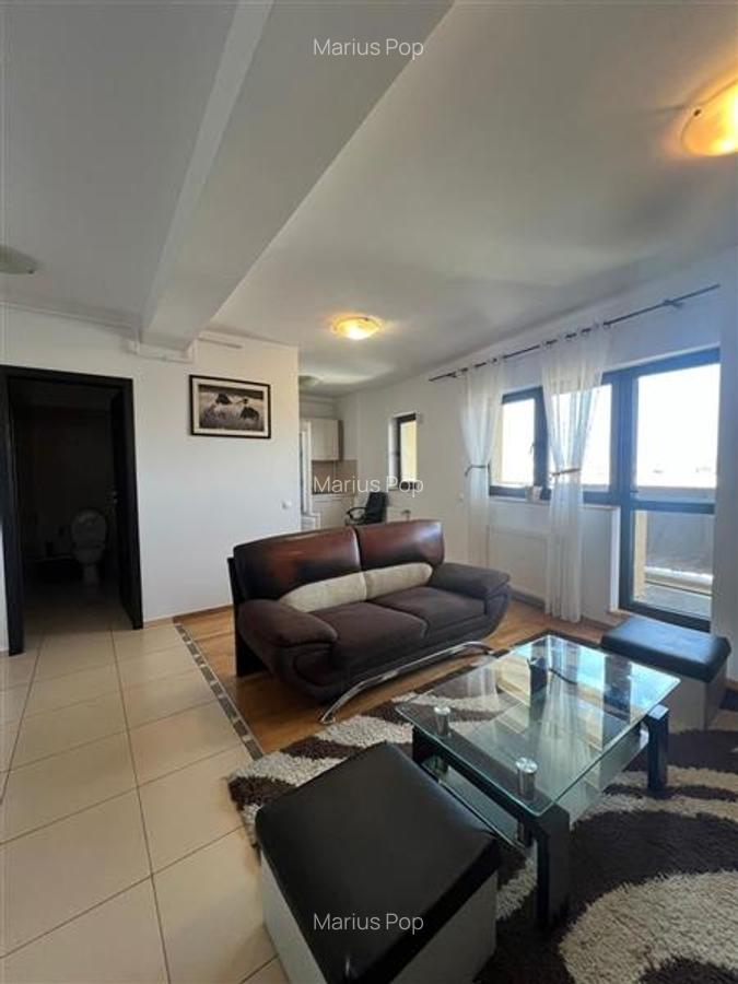 Apartament cu 3 camere decomandat în Centrul Civic - 14